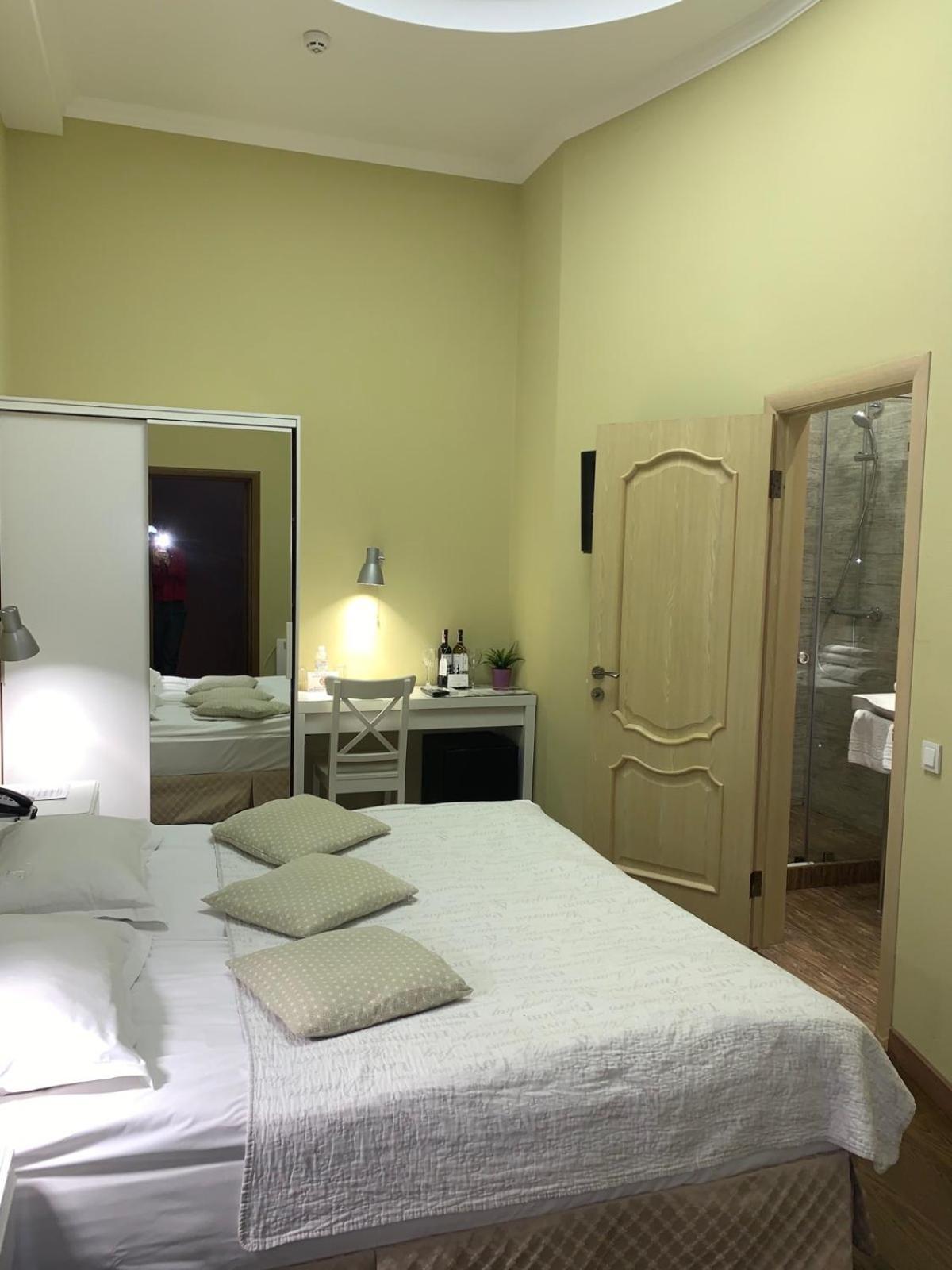 Frapolli Hotel Odessa Buitenkant foto