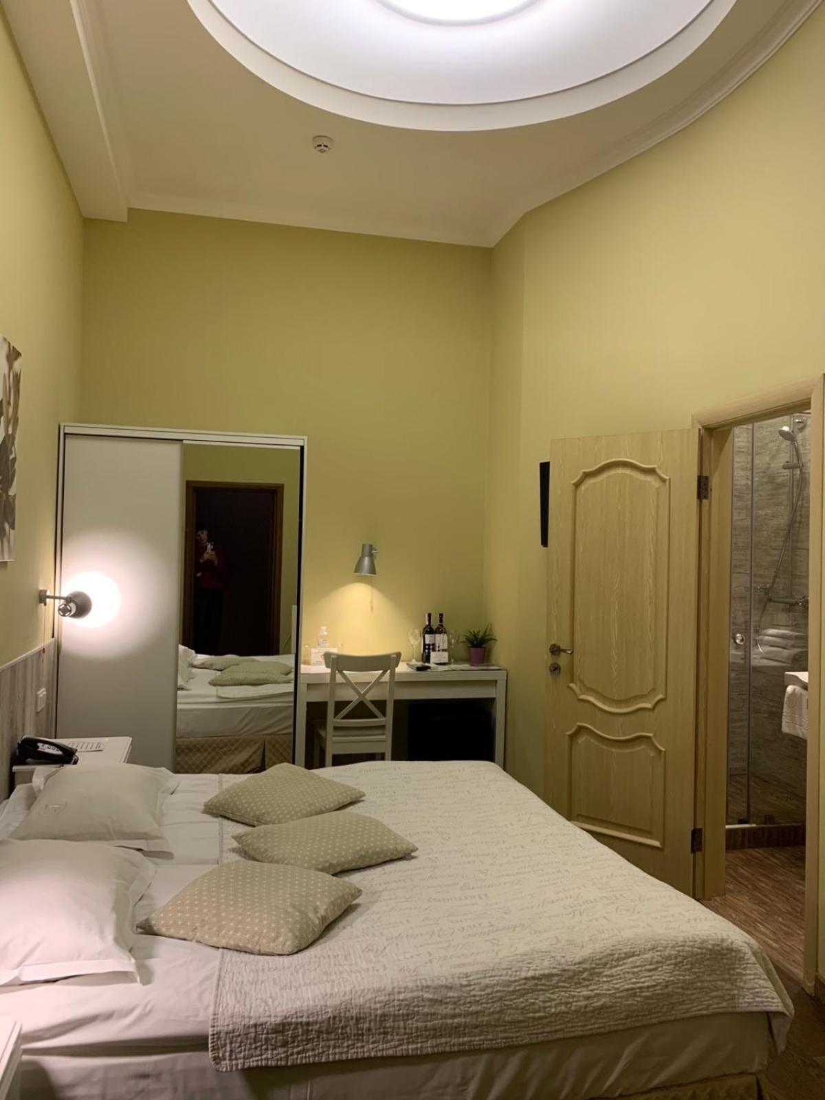 Frapolli Hotel Odessa Buitenkant foto