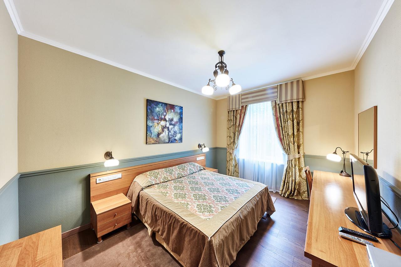 Frapolli Hotel Odessa Buitenkant foto